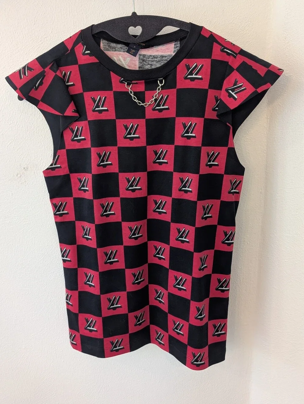 Louis Viutton Sleeveless Top with Embossed Logo Pattern - Black & Red